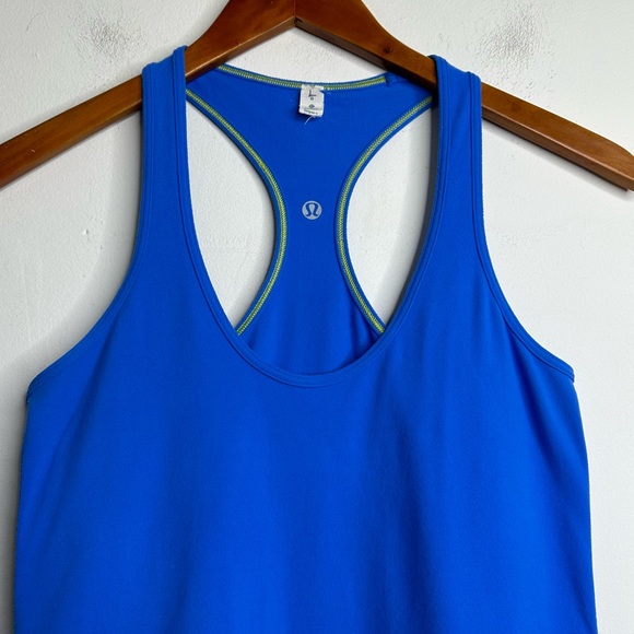 Lululemon Women’s Racerback Tank Size 8 - Picture 2 of 8